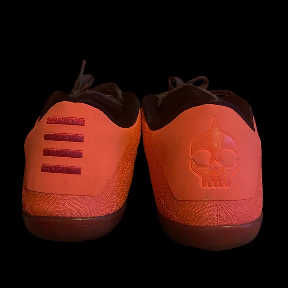 2016 Nike Kobe 11 Elite Low Easter size 8.5 - Picture 4 of 6